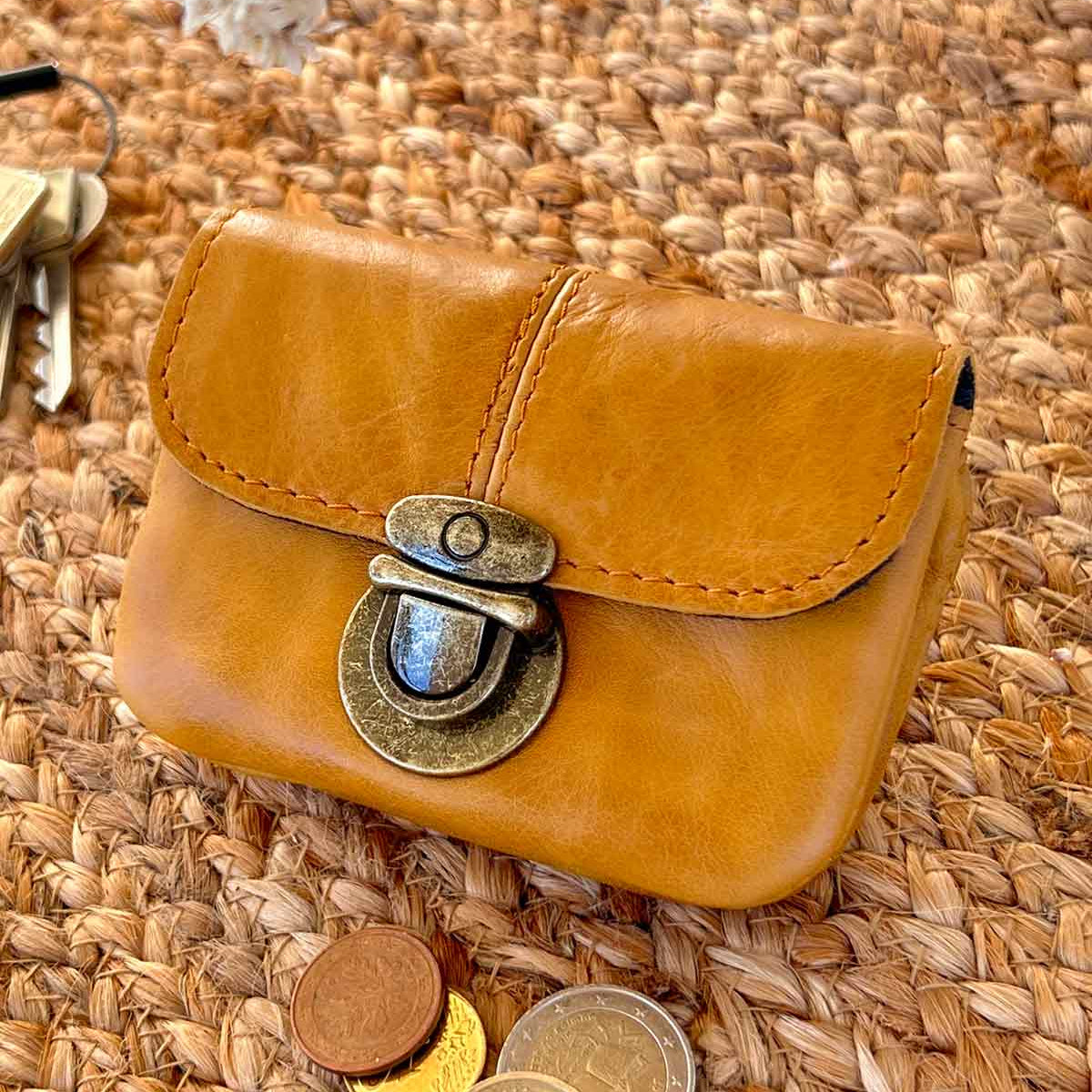 Gürteltasche "Eskil" aus Leder bei Gusti-Leder