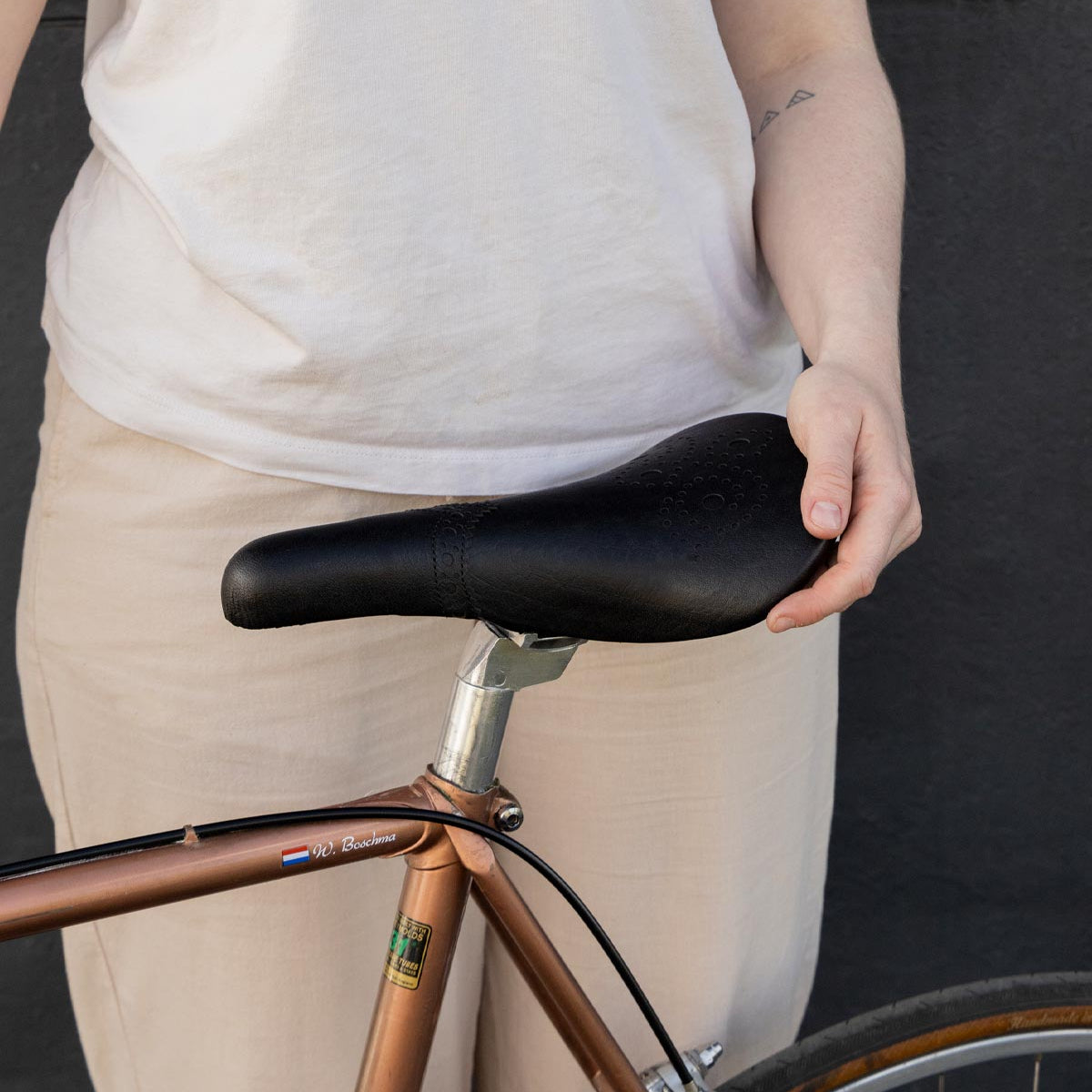 rennrad sattel leder Sattel "Sean Y." aus Leder bei Gusti-Leder – Gusti Leder