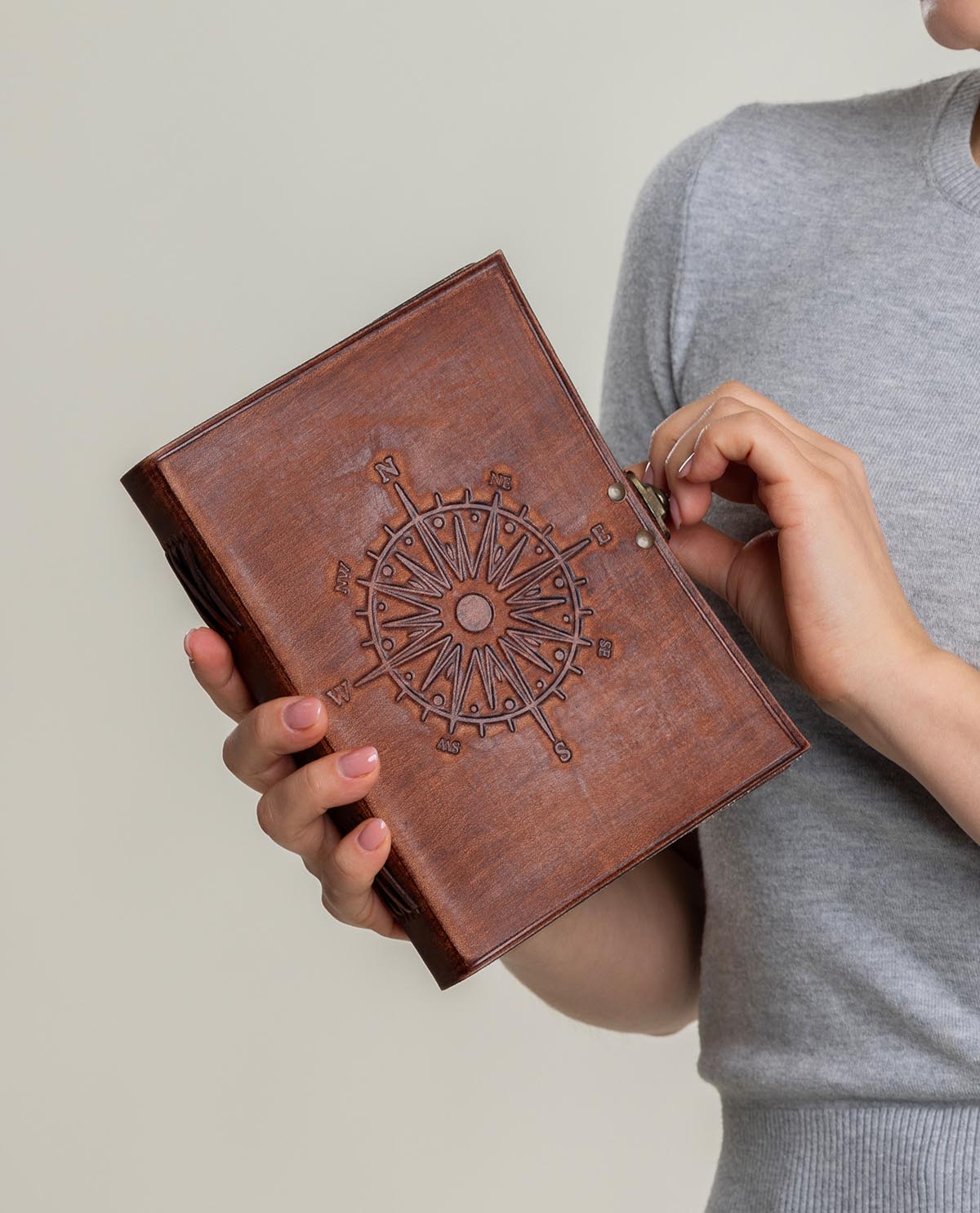 Gusti Leder Notizbuch Gusti Leder book Sola Gusti Leder studio