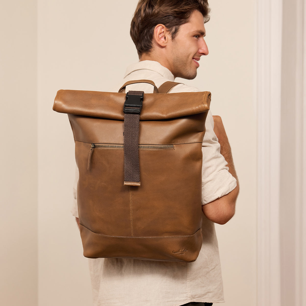 wanderrucksack leder Kurierrucksack „Mattis“ aus Leder bei Gusti-Leder – Gusti Leder